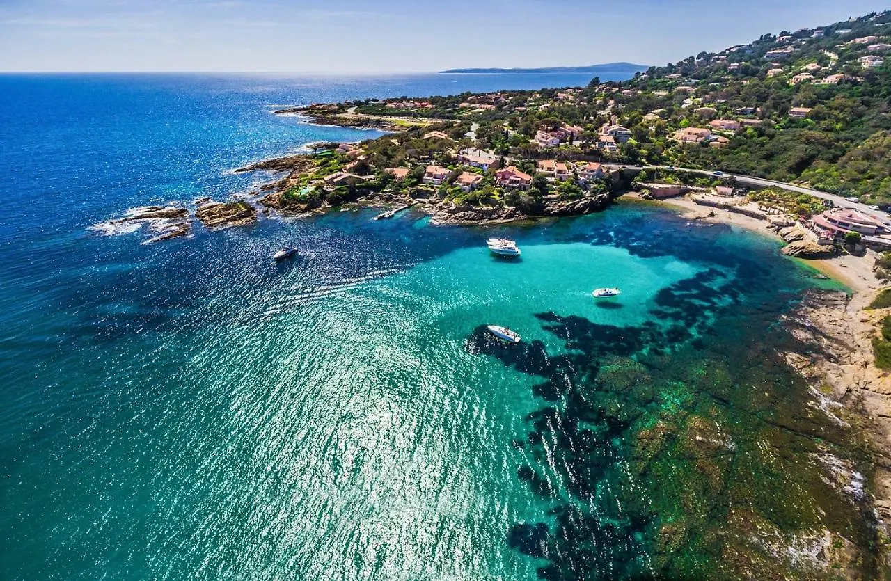Apartment Appartement Avec Splendide Vue Mer, A 200 M De La Plage, Golfe De Saint-Tropez Les Issambres